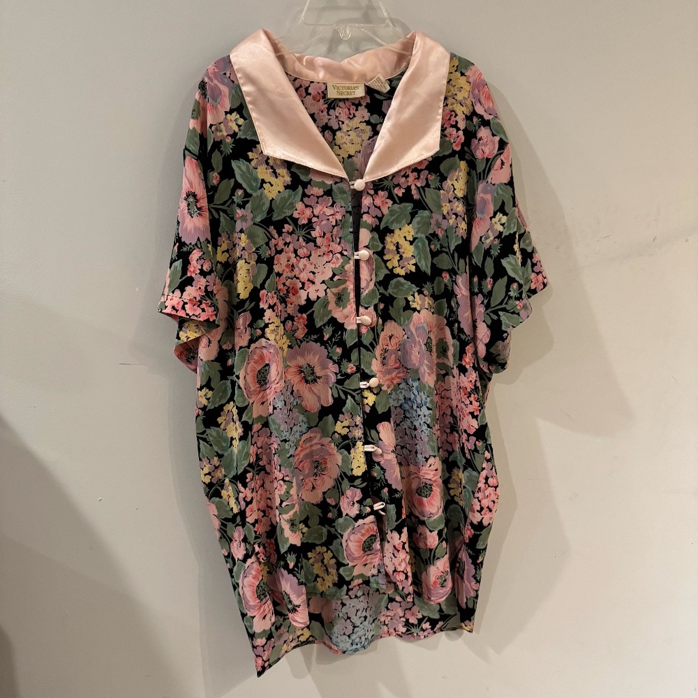 vintage victoria's secret gold label sleep shirt